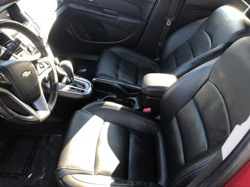 Used 2012 Chevrolet Cruze LTZ w/ RS Package image 9
