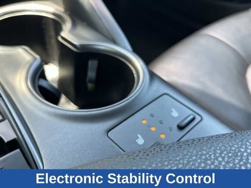 Used 2024 Toyota Camry XSE FWD image 38