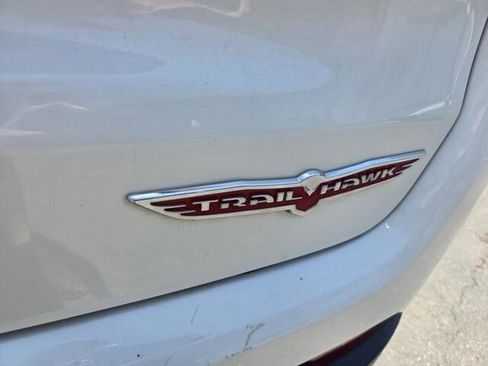 Used 2020 Jeep Compass Trailhawk AWD/4WD image 18