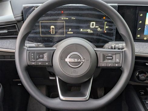 New 2026 Nissan Kicks SV image 10