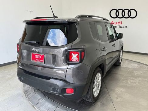Used 2017 Jeep Renegade Latitude image 38