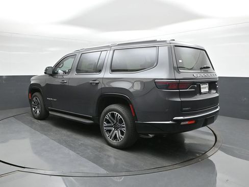 New 2025 Jeep Wagoneer Series II w/ Convenience Group I image 5