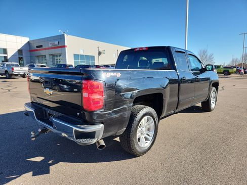 Used 2018 Chevrolet Silverado 1500 LT w/ All Star Edition image 3