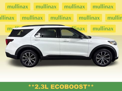 New 2026 Ford Explorer ST-Line RWD image 2