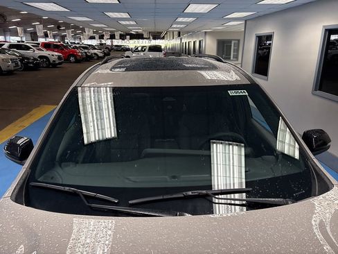 New 2026 Chevrolet Traverse Z71 w/ LPO, Floor Liner Package image 14