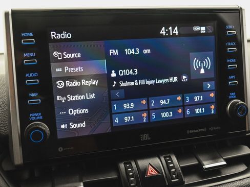 Used 2022 Toyota RAV4 XSE w/ Premium Package image 23