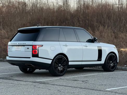 Used 2020 Land Rover Range Rover HSE image 8