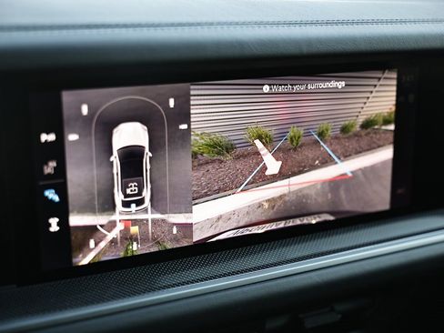 New 2026 Porsche Cayenne S image 40