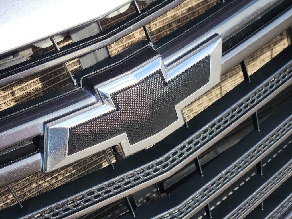 Used 2020 Chevrolet Traverse Premier w/ Redline Edition FWD image 13