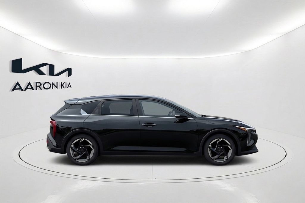 New 2026 Kia K4 EX FWD image 8