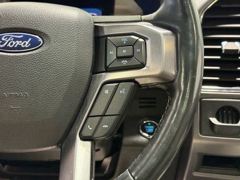 Used 2019 Ford Expedition Platinum image 19