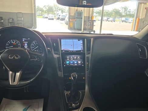 Used 2018 INFINITI Q50 Sport w/ Proactive Package RWD image 3