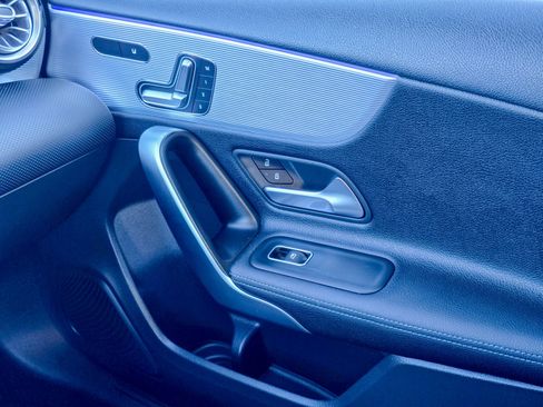 Used 2021 Mercedes-Benz A 220 A 220 image 36