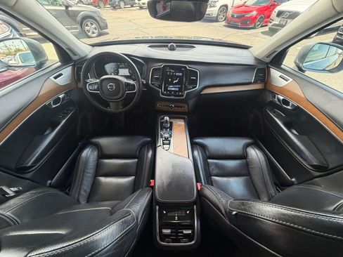Used 2017 Volvo XC90 T8 Inscription w/ Luxury Package AWD/4WD image 47
