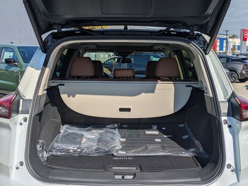 New 2026 Nissan Rogue Platinum w/ Platinum Premium Package AWD/4WD image 30