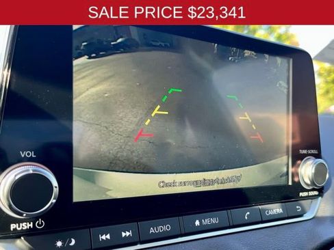 New 2025 Nissan Sentra SR image 27