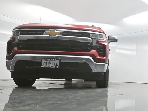 Used 2024 Chevrolet Silverado 1500 LT image 48