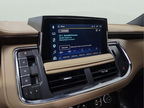 Used 2024 Chevrolet Tahoe Premier w/ Advanced Technology Package image 18