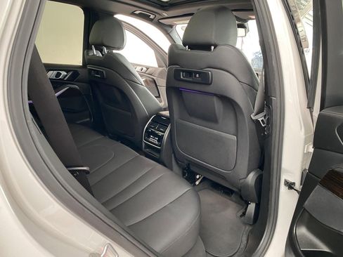 Used 2019 BMW X5 xDrive40i w/ Convenience Package image 11