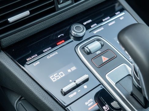 Certified 2023 Porsche Cayenne S image 24