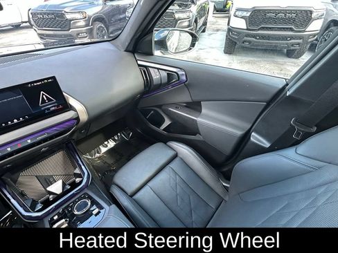 Used 2025 BMW X3 xDrive30i AWD/4WD image 11