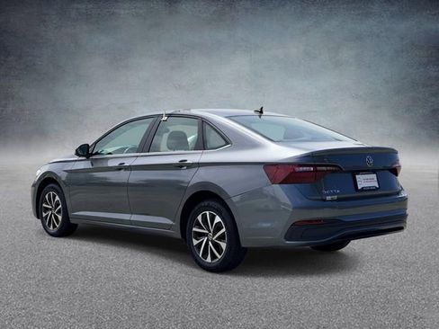 Used 2024 Volkswagen Jetta S FWD image 4