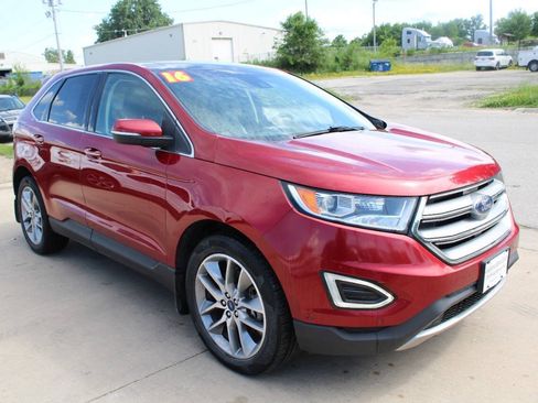 Used 2016 Ford Edge Titanium w/ Equipment Group 302A AWD/4WD image 4