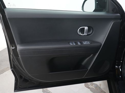 Used 2024 Hyundai Ioniq 5 SEL AWD/4WD image 20