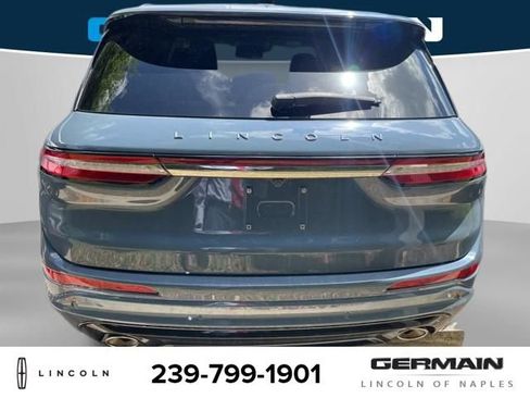 Used 2025 Lincoln Corsair Grand Touring image 5