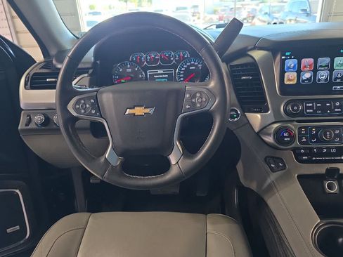 Used 2017 Chevrolet Tahoe LT w/ Luxury Package AWD/4WD image 16