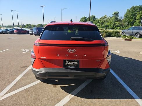 Certified 2024 Hyundai Kona SEL AWD/4WD image 4