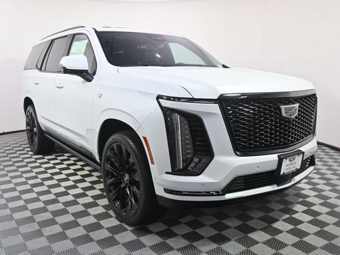New 2026 Cadillac Escalade Platinum Sport w/ LPO, ONYX Package AWD/4WD image 9