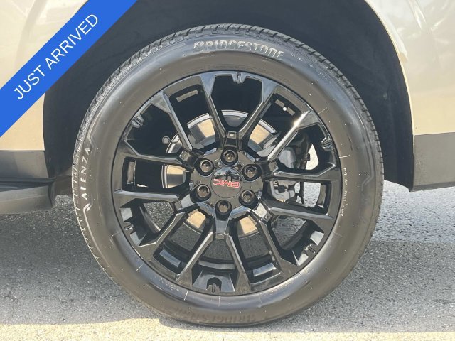 Used 2023 GMC Yukon XL SLT RWD image 11