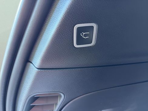 New 2026 Chrysler Pacifica Select image 38