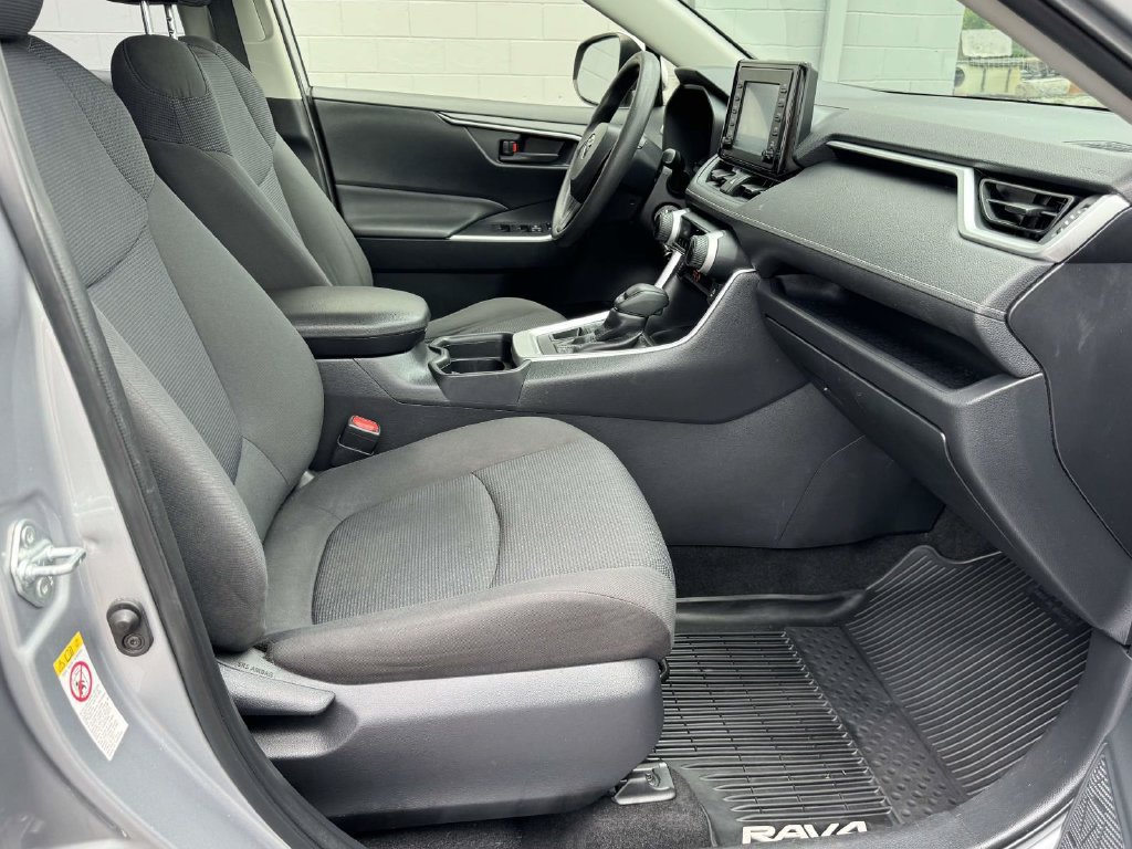 Used 2019 Toyota RAV4 LE w/ All Weather Liner Package AWD/4WD image 14