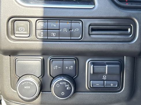 Used 2022 Chevrolet Tahoe LT w/ LT Signature Package image 20