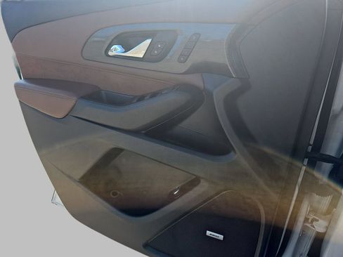 Certified 2020 Chevrolet Traverse High Country w/ LPO, Floor Liner Package AWD/4WD image 34