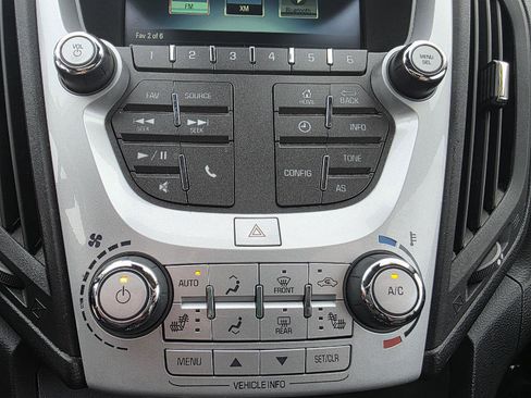 Used 2016 Chevrolet Equinox LT w/ Convenience Package image 31