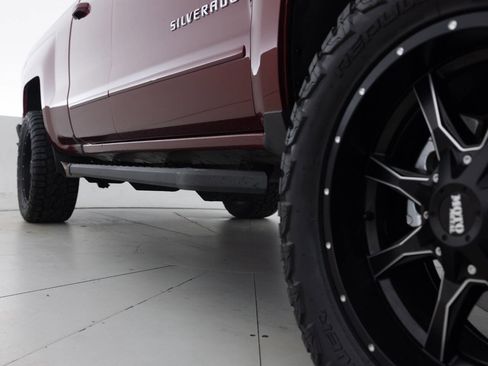 Used 2017 Chevrolet Silverado 1500 LT w/ All Star Edition image 25