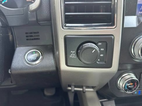 Used 2019 Ford F150 Lariat w/ Equipment Group 502A Luxury AWD/4WD image 22