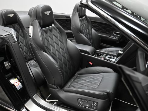 Used 2014 Bentley Continental GTC image 31