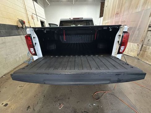 Used 2023 GMC Sierra 1500 SLE w/ Enhanced Capability Package image 24