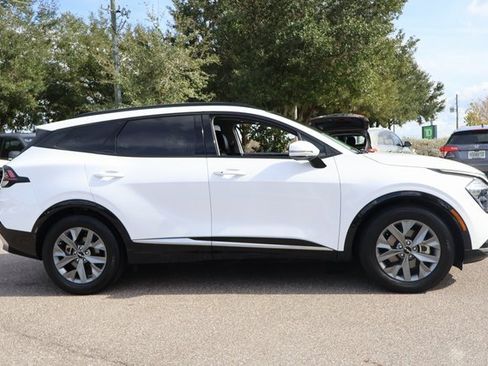 Used 2023 Kia Sportage SX image 8