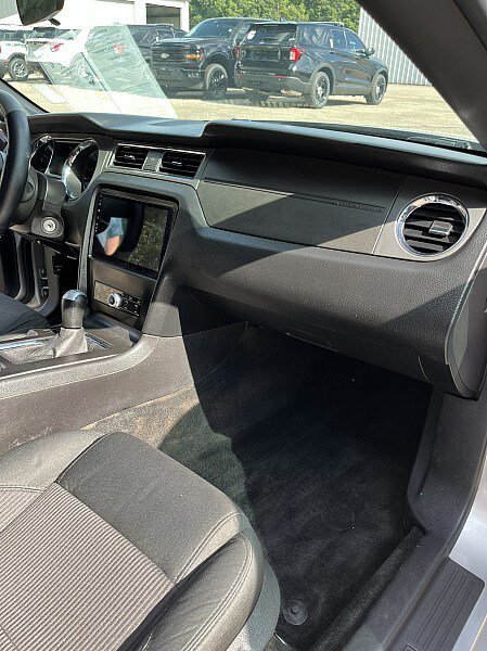 Used 2014 Ford Mustang Coupe RWD image 14