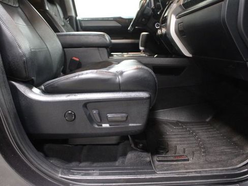 Used 2018 Toyota Tundra Platinum AWD/4WD image 25