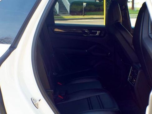 Used 2023 Porsche Cayenne MSRP$92390/AssistancePkg/Adapt image 49