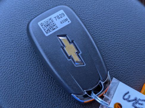 New 2026 Chevrolet Trax LT w/ LT Convenience Package image 23