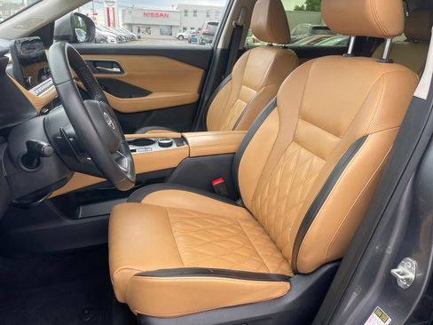 Certified 2023 Nissan Rogue Platinum w/ Platinum Premium Package AWD/4WD image 7