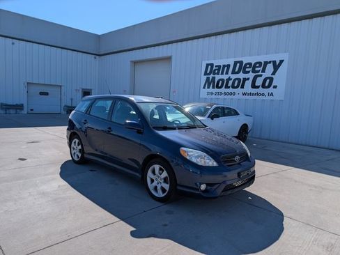 Used 2005 Toyota Matrix XR FWD image 1
