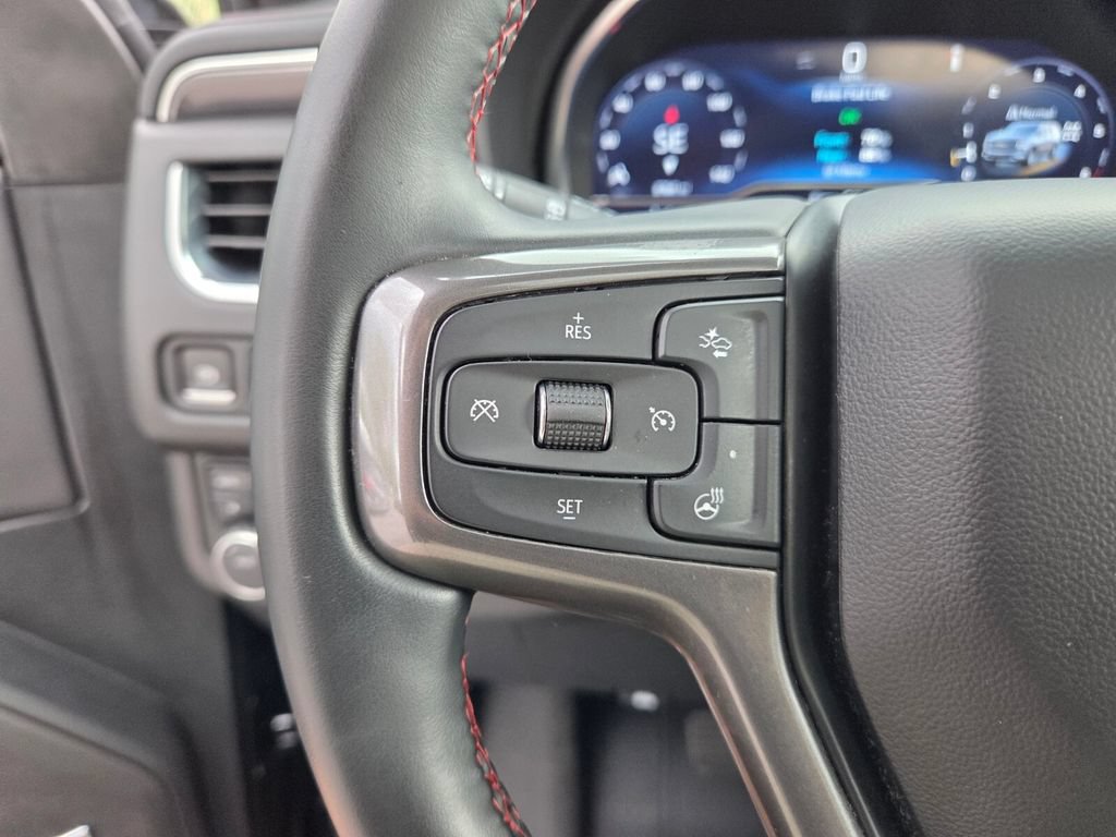 Certified 2024 Chevrolet Suburban RST w/ Luxury Package AWD/4WD image 33